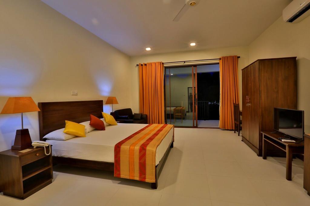 Grand & Gangula Hotel Dambulla Exterior foto