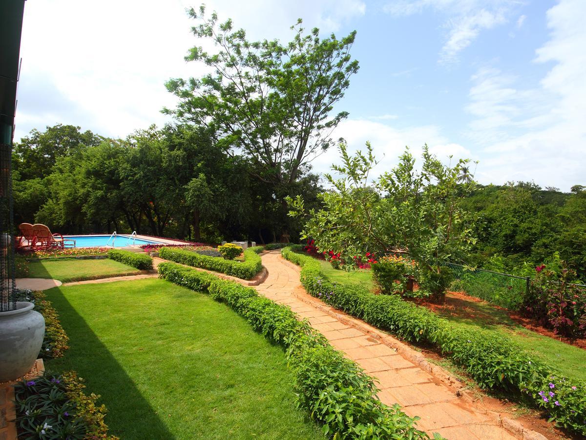 Grand & Gangula Hotel Dambulla Exterior foto