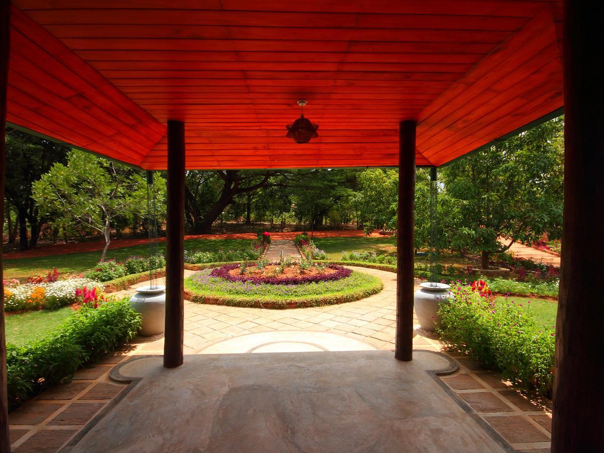 Grand & Gangula Hotel Dambulla Exterior foto